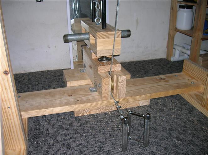 homemade-power-rack-and-lat-tower